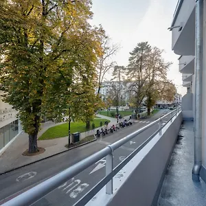 Le Sommeiller - Pour 2-4 Personnes Avec Balcon En Plein Centre Appartement Annecy