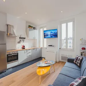 Magnifique T5 Rénové Hypercentre 4 à 8 Personnes Appartement Marseille