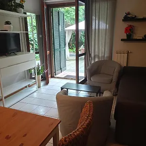 Rinascita Station House , Milano Italia